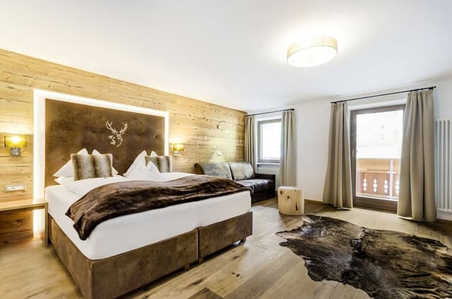 Superior Suite (Family)
