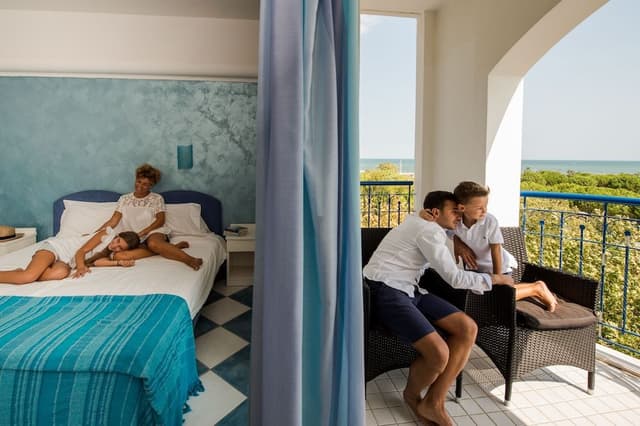 Superior Quadruple Room, Balcony, Beach View