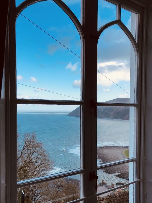 Superior Suite, Ensuite, Sea View (King- Double and bunks)