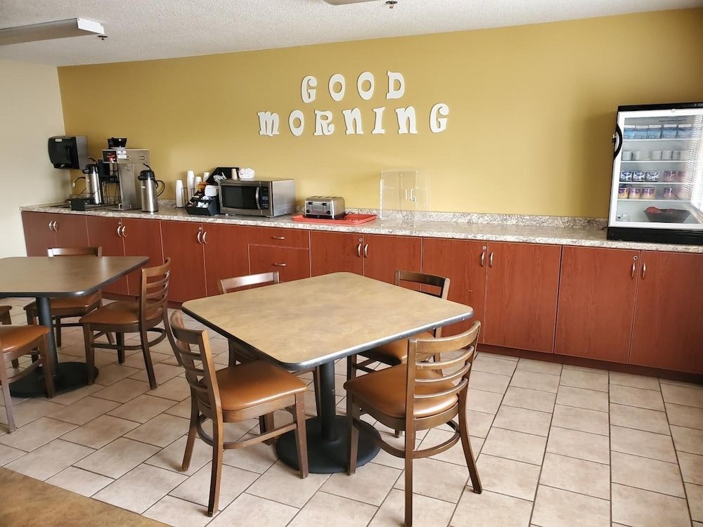 Valley Inn Motel2