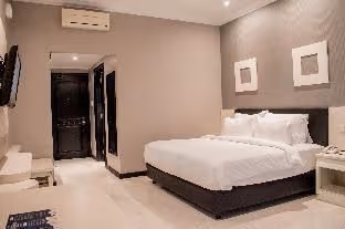 Superior King or Twin Room