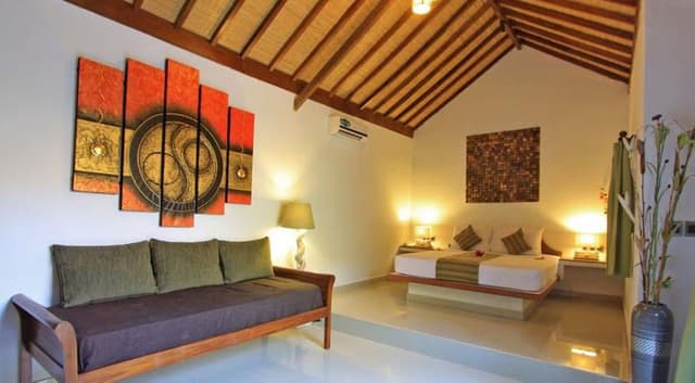 Superior Cottage