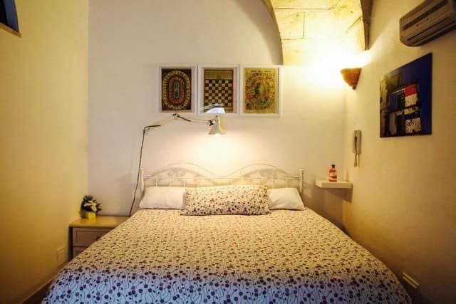 Classic Room, 1 Queen Bed, Garden View, Ground Floor
