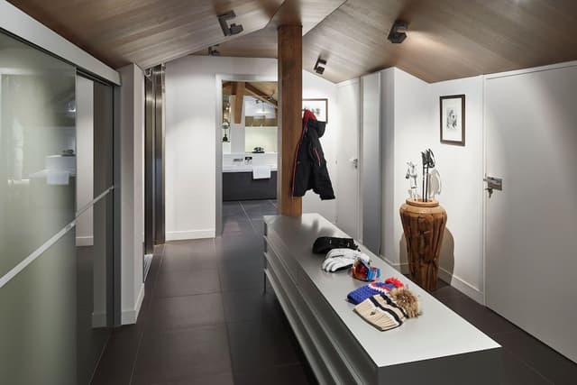 Room (The Rooftop)