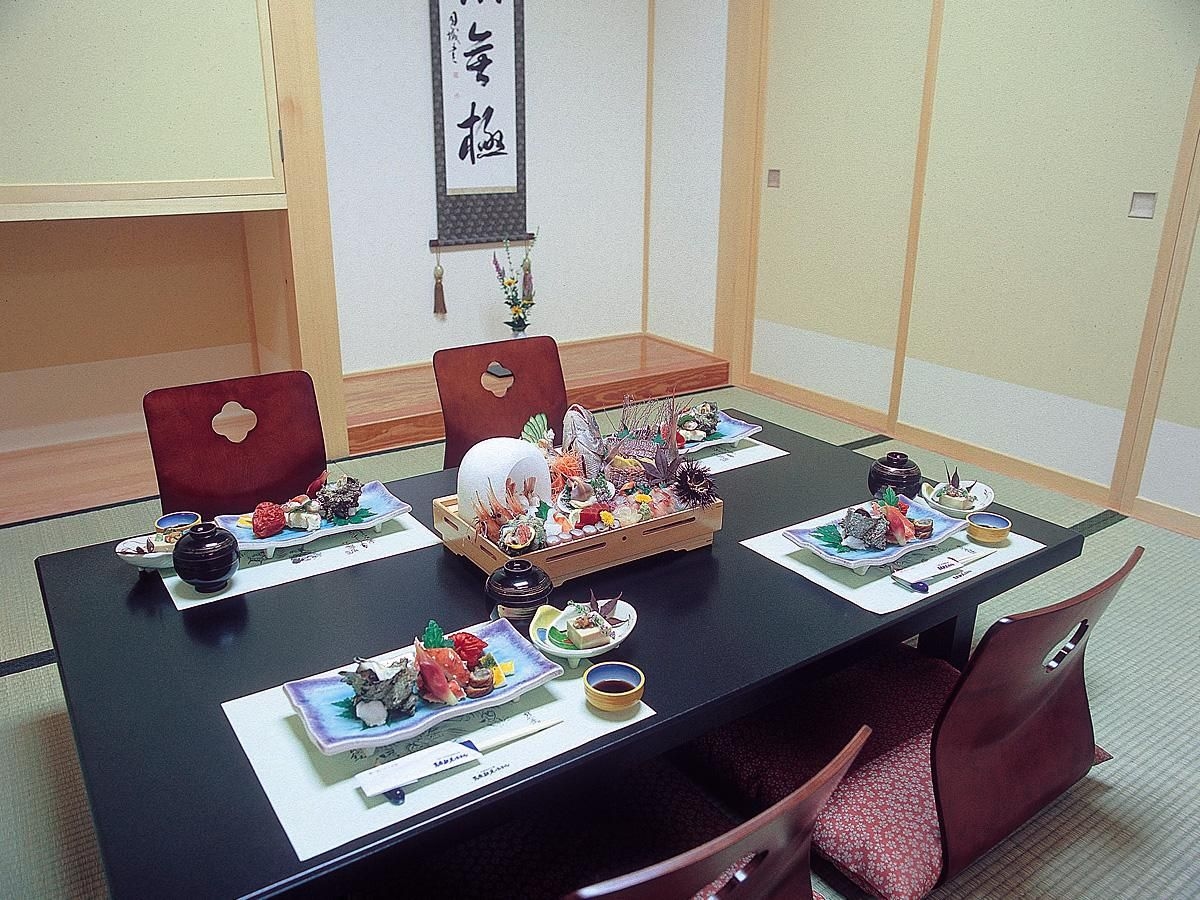 โอกา กานโก โฮเต็ล (Oga Kanko Hotel)1