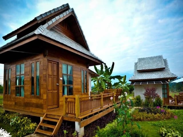 Double Cottage