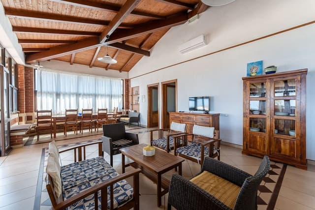 Apartment, 3 Bedrooms, Beach View, Beachfront