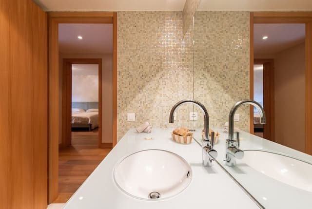 Penthouse (Modern)