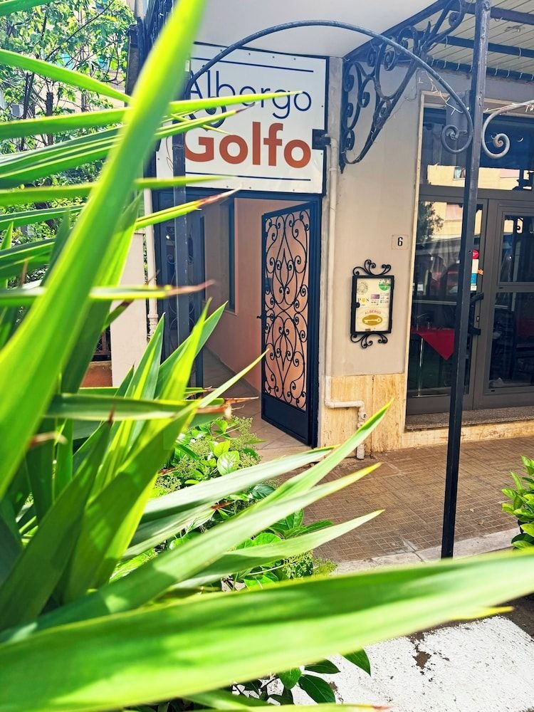 Albergo Golfo0