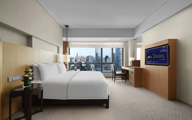 Yatai Tower Deluxe Suite