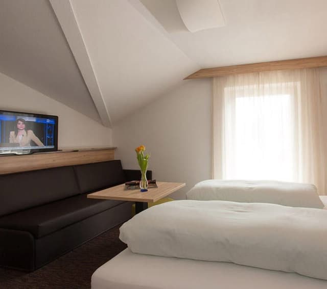 Double or Twin Room, Balcony