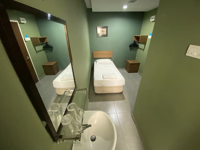 Single Room