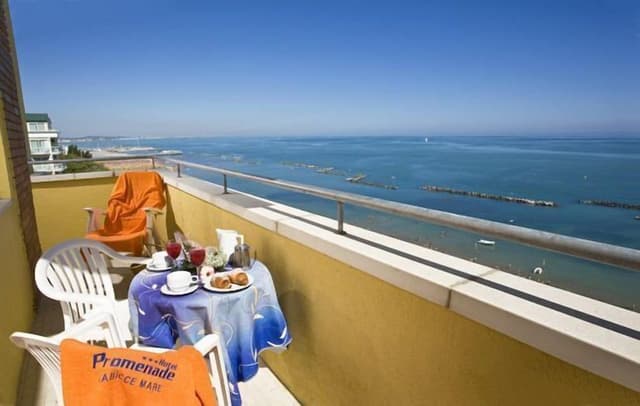 Double or Twin Room, Sea View