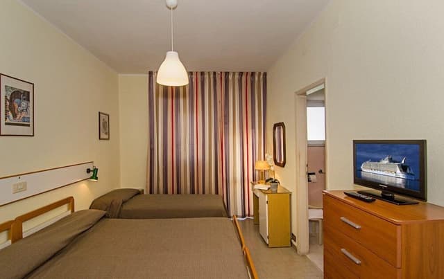Triple Room, Balcony