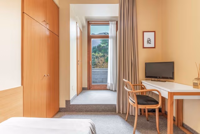 Classic Single Room