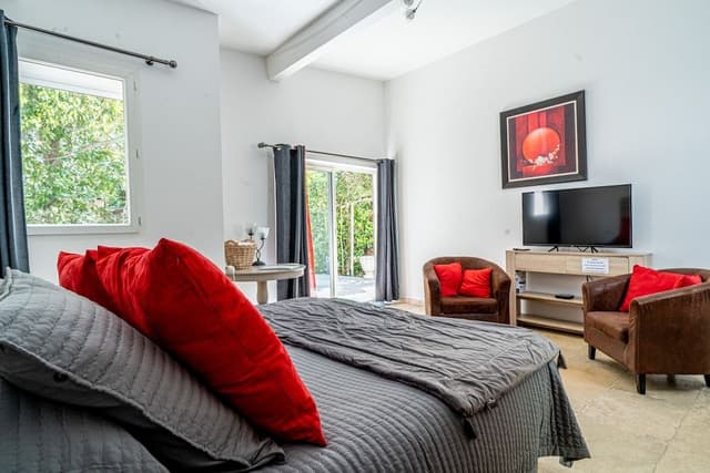 Superior Double Room (Clementine)