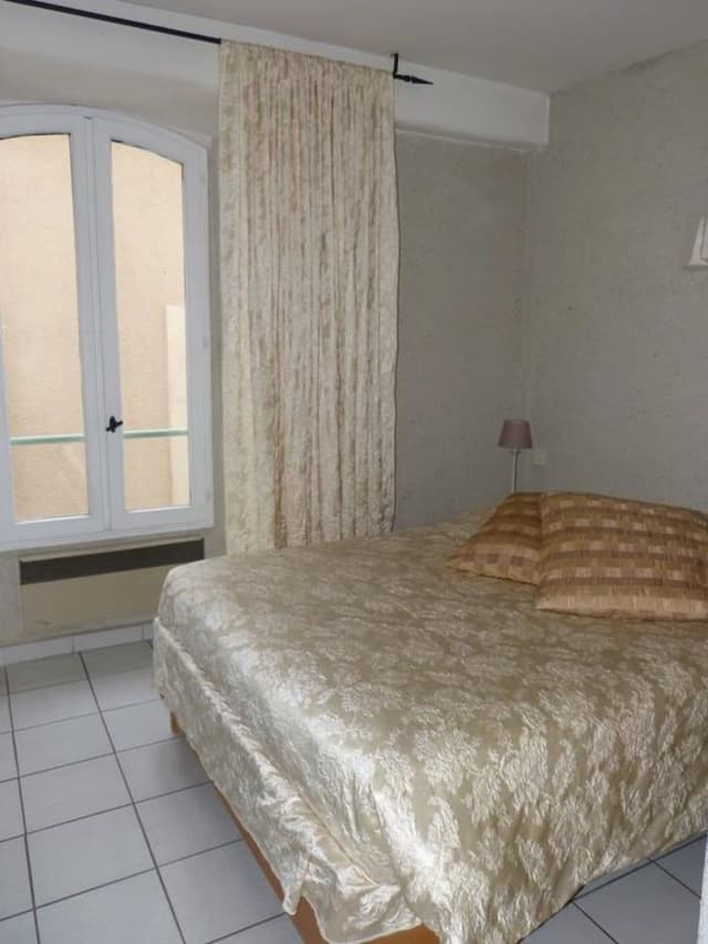 Duplex (2)