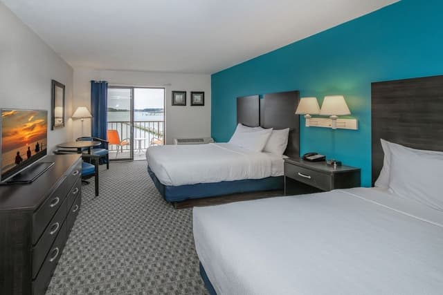 Bayside Double Efficiency, First Floor