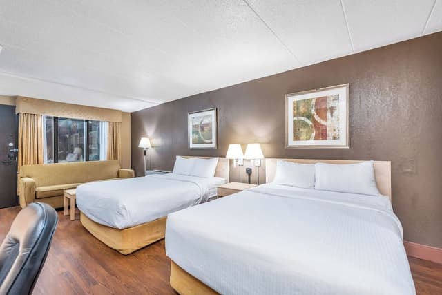 Standard Room, 2 Double Beds