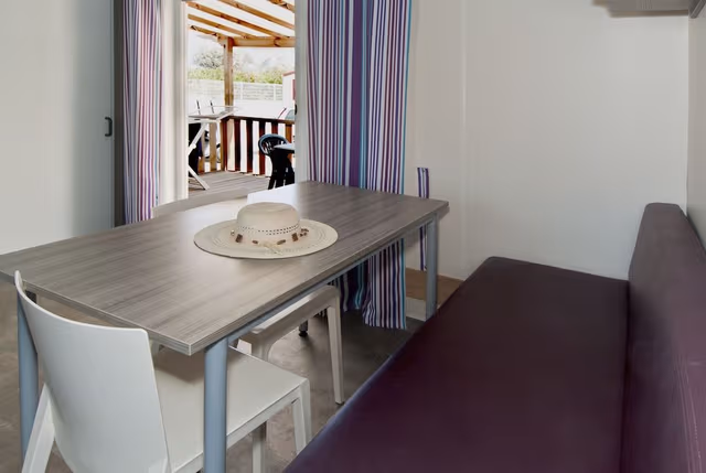 Deluxe Mobile Home, 3 Bedrooms (Alizee)