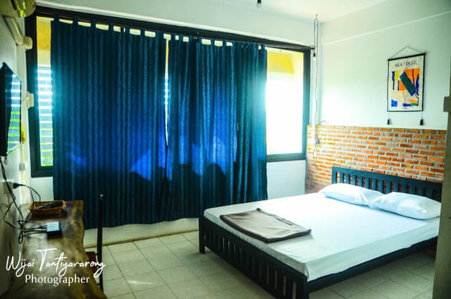 Single Room with Private Bathroom