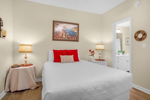 Condo, Multiple Beds (Leeward Key 701)