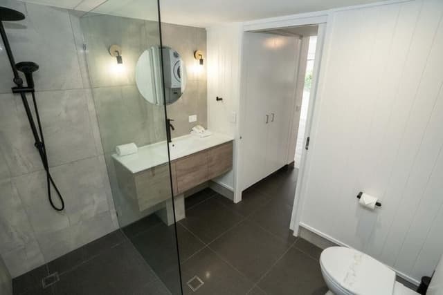 Two Bedroom Apartment with Balcony