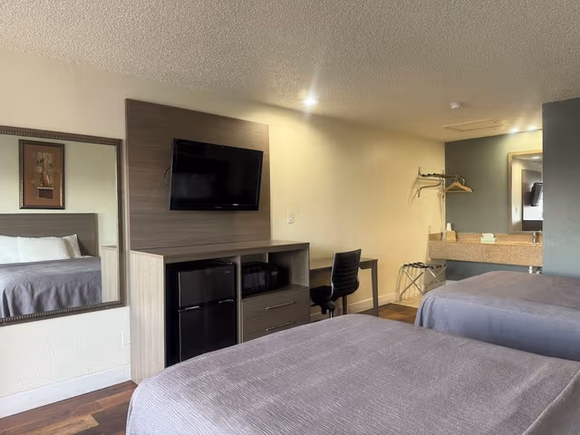 Standard Room, 2 Queen Beds