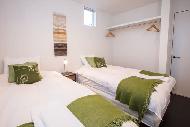 Comfort Apartment, 3 Bedrooms, Non Smoking, Mountain View