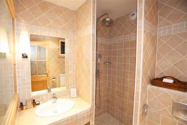 Small room (occupancy 2)