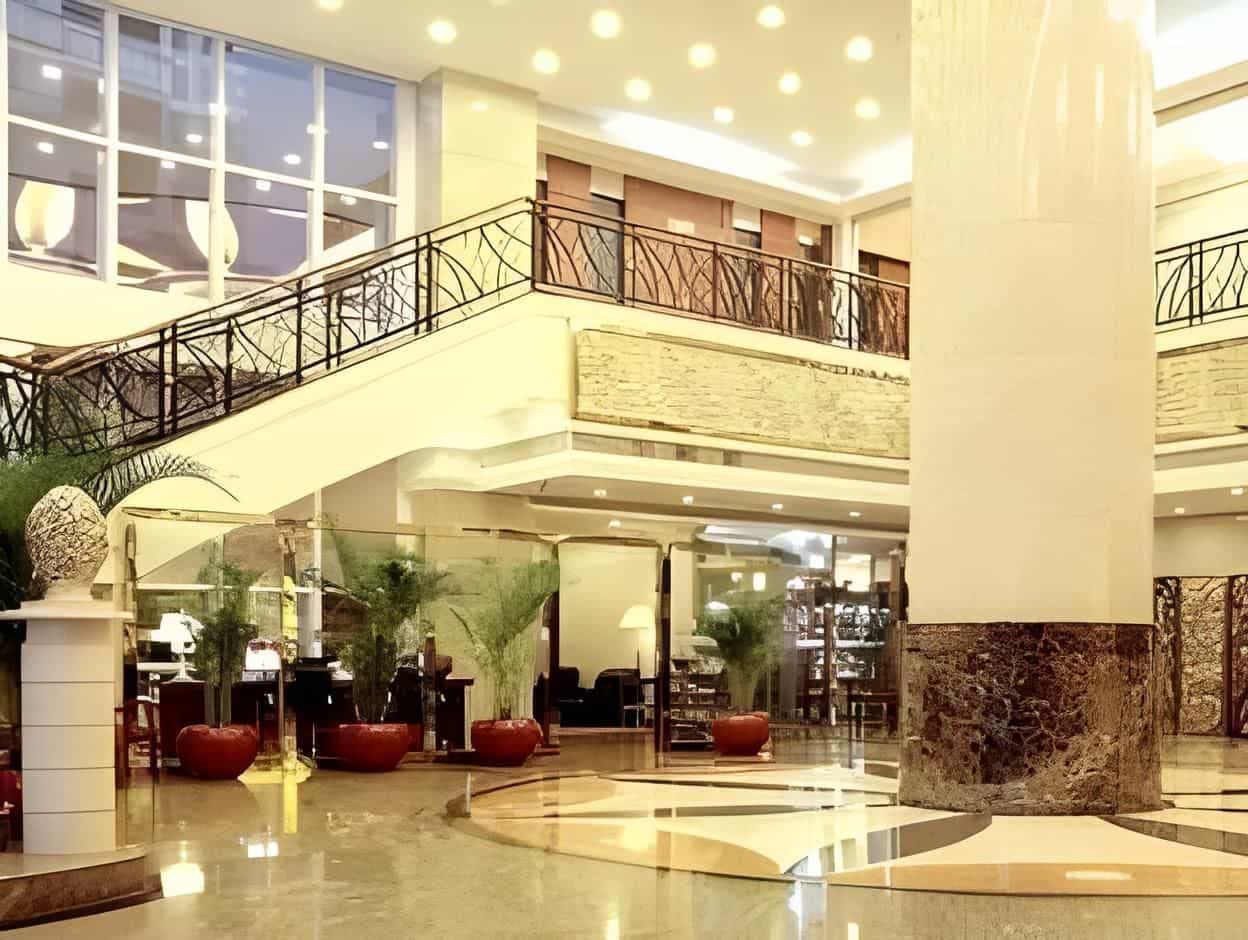 โรงแรมจุงกิงริเวอร์โรมานซ์ โรงแรมจุงกิงริเวอร์โรมานซ์