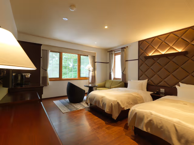 Twin Room - Non-Smoking