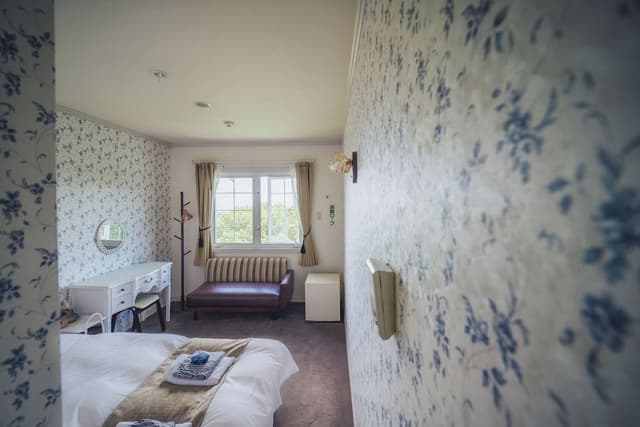 Design Room, 1 Double Bed, Partial Sea View