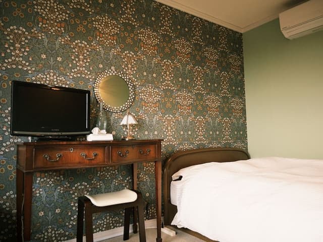 Design Room, 1 Double Bed, Partial Sea View