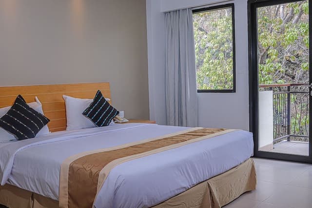 Superior Double or Twin Room, Hill View
