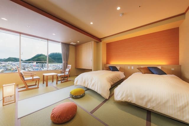 Standard Japanese-Style Room with Beds & Shower room, Non Smoking