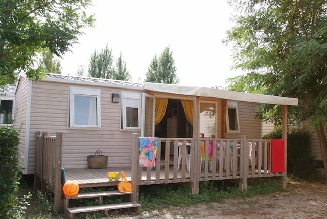 Mobile Home, 3 Bedrooms