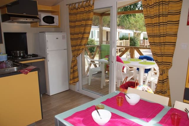 Mobile Home, 2 Bedrooms