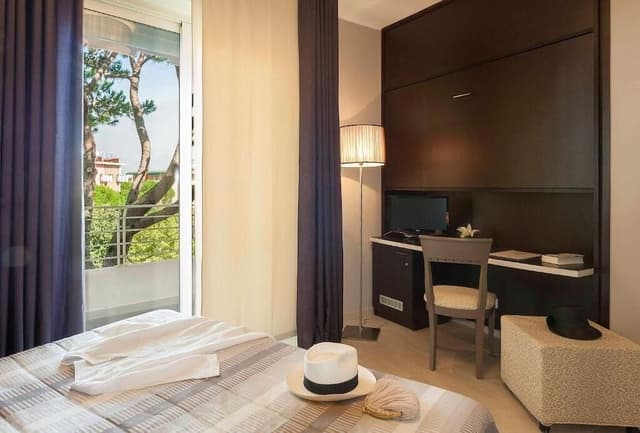 Family Double Room, 2 Bedrooms