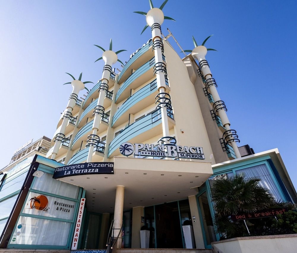 Hotel Palm Beach4