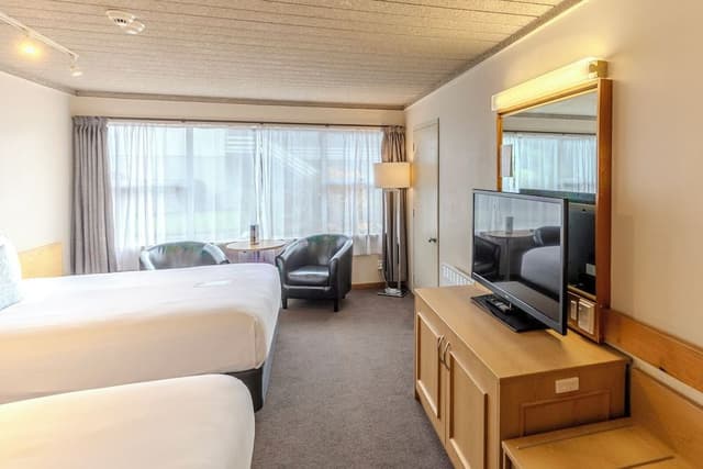 Standard Room, 2 Double Beds