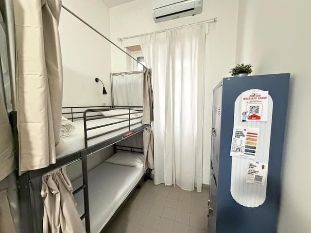 Shared Dormitory, Women only (4 pax)