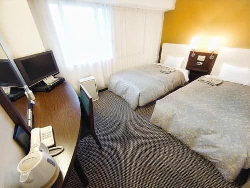 Twin Room - Non-Smoking