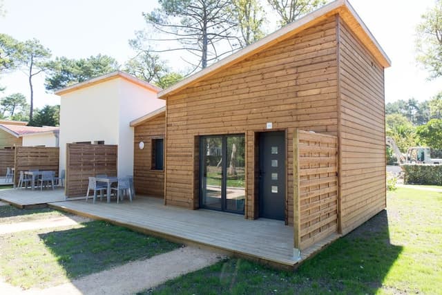 Mobile Home, 2 Bedrooms