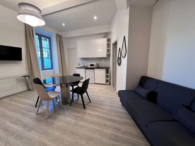 Superior Apartment