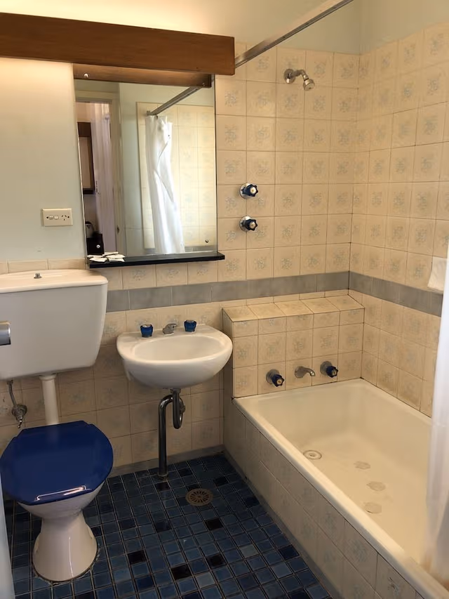 Budget Room
