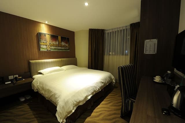 Deluxe Room, 1 King Bed