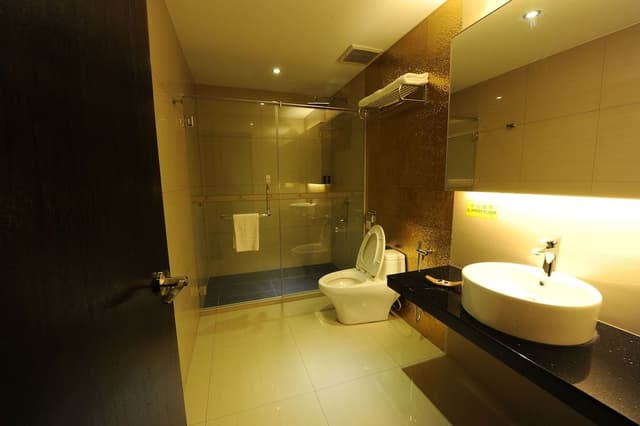 Deluxe Room, 1 King Bed