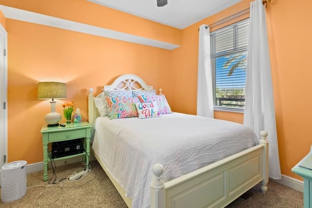 Condo, 4 Bedrooms