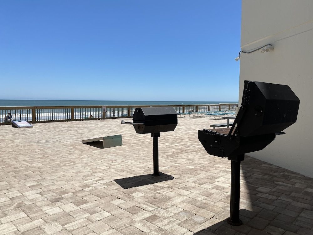 Royal Garden Resort2